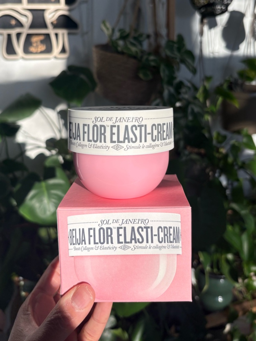 Sol de Janeiro Beija Flor Elasti-Cream
5 oz